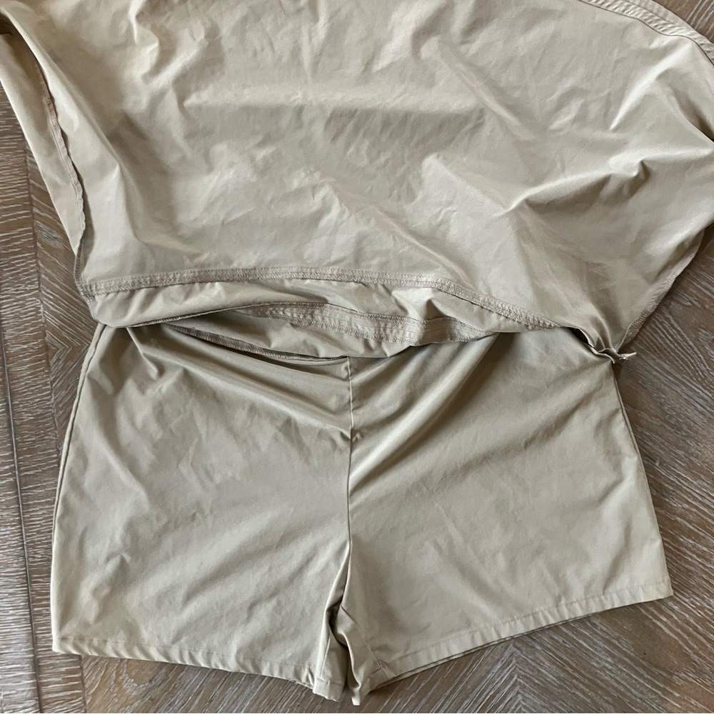 Athleta Classic Everyday Tan Women's Skort / Skirt Adjustable Waist 12 - Picture 7 of 8